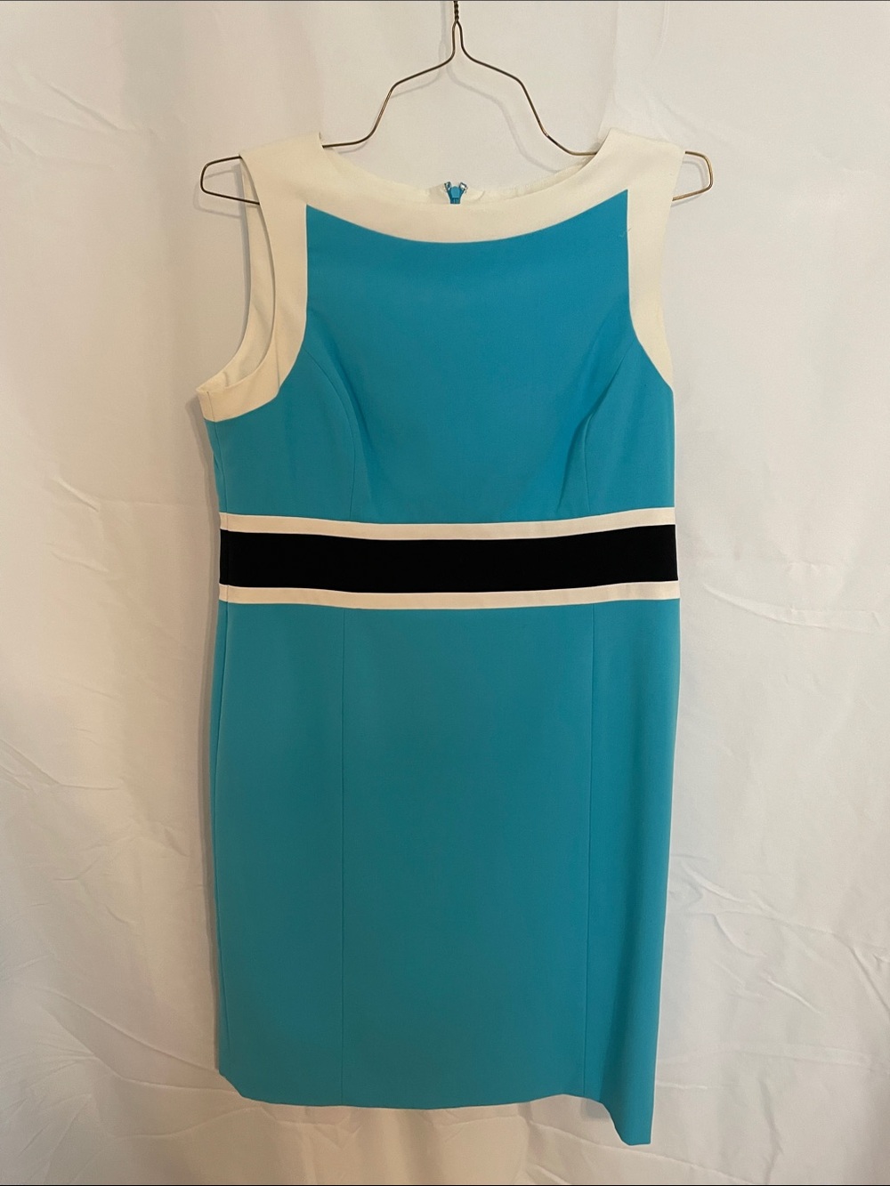 Nine West Turquoise Sheath Dress with White Trim and Black Waistband